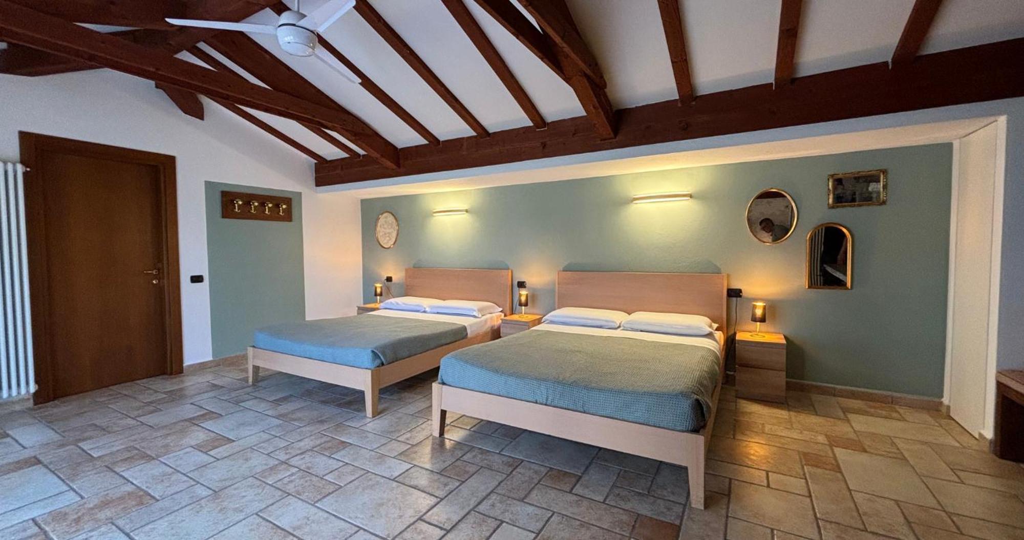 Casa Ceruti Bed & Breakfast Villa Guardia Exterior photo