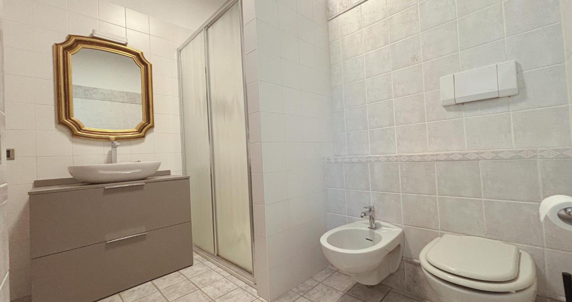 Casa Ceruti Bed & Breakfast Villa Guardia Exterior photo